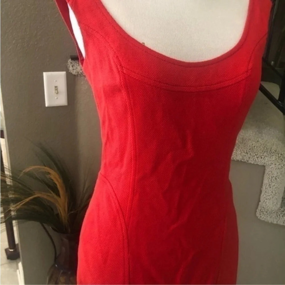 Escada Slit Dress Size 34 
Fits like a small 
Good condition 
No flaws - Picture 3 of 8